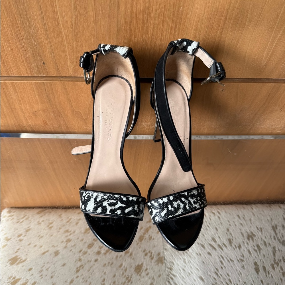 Pre-Loved Women's Black & White Zebra Club Monaco Sandals in Size 37
